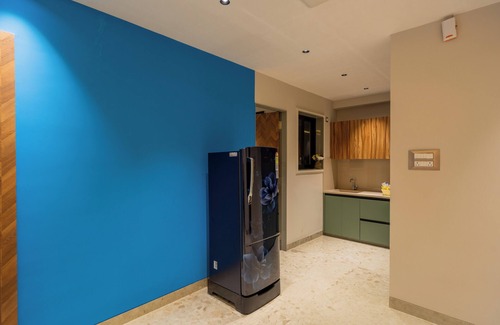 Saipem Apartment | ELIVAAS Kamerios Brisa 1BHK with Jacuzzi