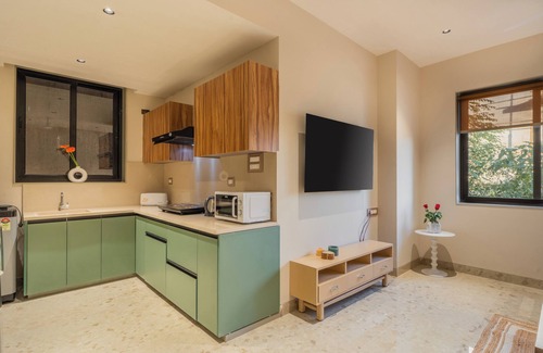 Saipem Apartment | ELIVAAS Kamerios Verano 1 BHK with Pool