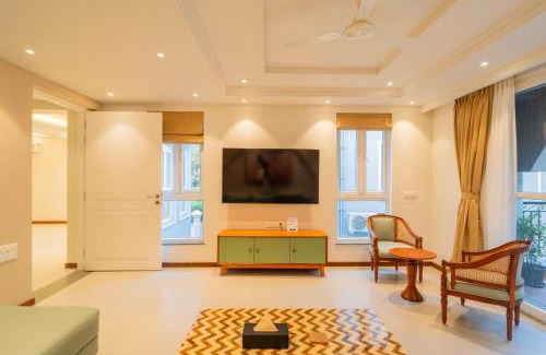 Gauravaddo Villa | ELIVAAS Solace Azure 4 BHK Villa with Pvt Pool