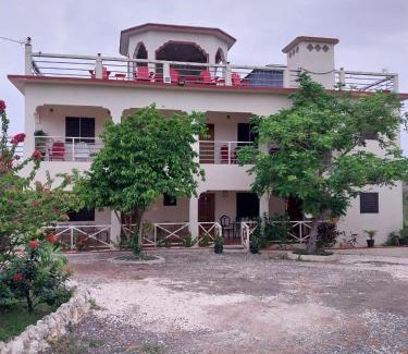 Treasure Beach Villa | Eliwes Villa