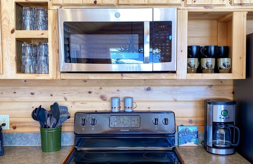 Island Park Cabin | Elk Lake Lodge - Henry's Lake View - 20 miles from West Yellowstone!