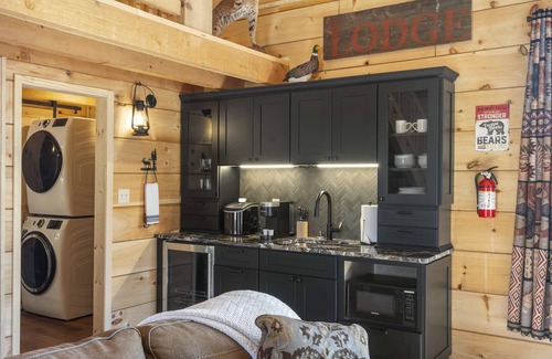 Branson Cabin | Elk Lodge – Cabin for 4!