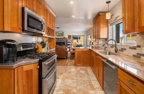 Cle Elum Cabin | Elk Valley Retreat, Enjoy Nature and the Comforts of Home