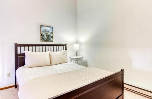 Elkhorn Village House | Elkhorn Escape