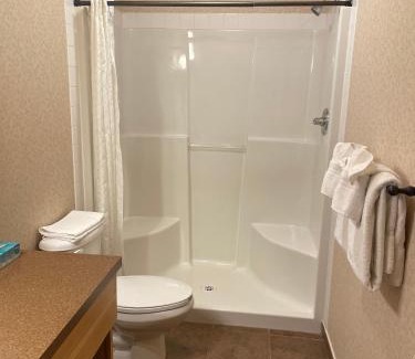 Elkwater Cabin | Elkwater Lake Lodge and Resort
