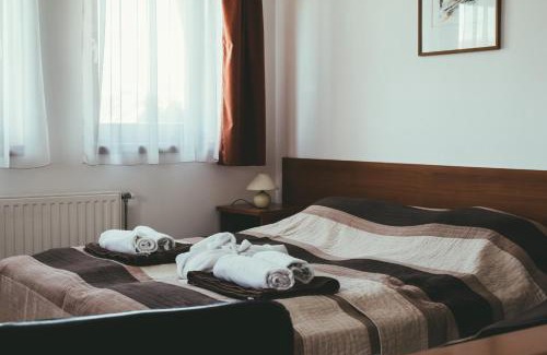 Hajduszoboszlo Bed & Breakfast | Ella Residence Panzió