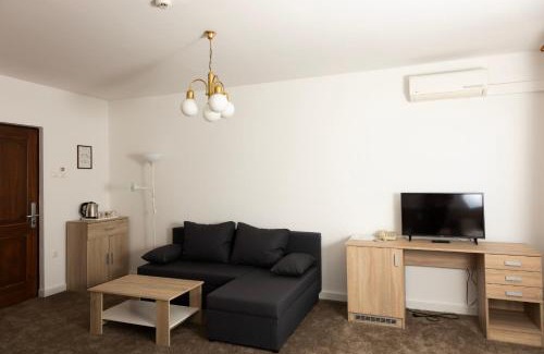 Hajduszoboszlo Bed & Breakfast | Ella Residence Panzió