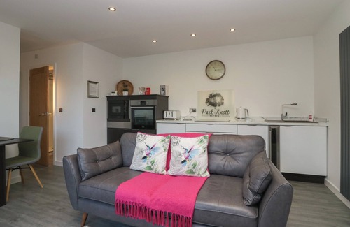 Askam and Ireleth Cottage | ELLA, romantic, character holiday cottage in Askam-In-Furness