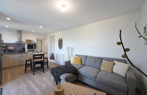 Saint-Baldoph Apartment | Ellanoa - Joli appartement avec vue montagne