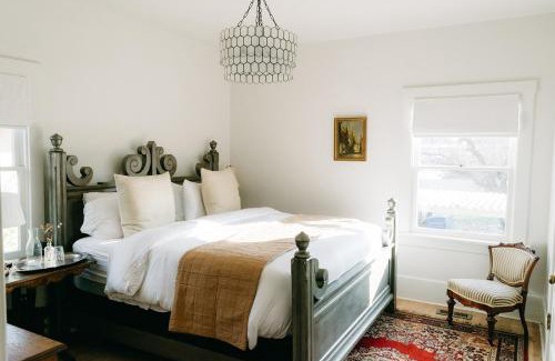 Lower Avenues Bed & Breakfast | Ellerbeck Bed & Breakfast