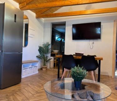 Agios Ioannis Apartment | Elleria's House