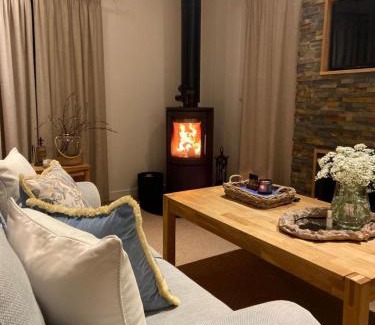 Netherton Ski Chalet | Ellesmere Lodge