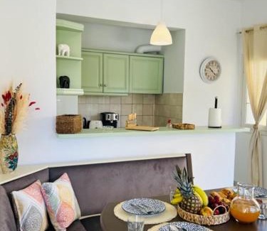 Lakka House | Ellie’s House
