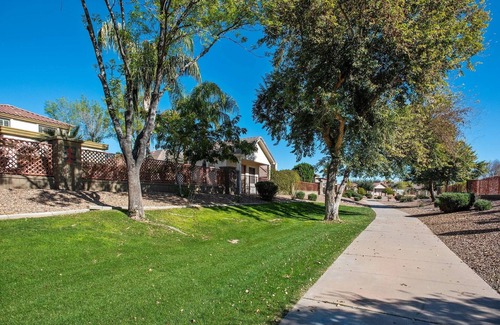 Litchfield Park Apartment | Elm Casita (Studio Apartment) by RedAwning