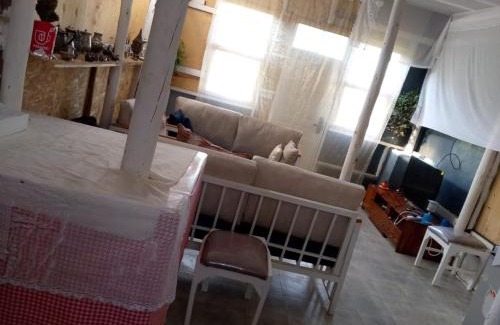 Ngelani Ski Chalet | Elmadel Coffee Gardens 4Bed Rustic Wooden House