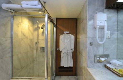 Surabaya Hotel | Elmi Hotel Surabaya