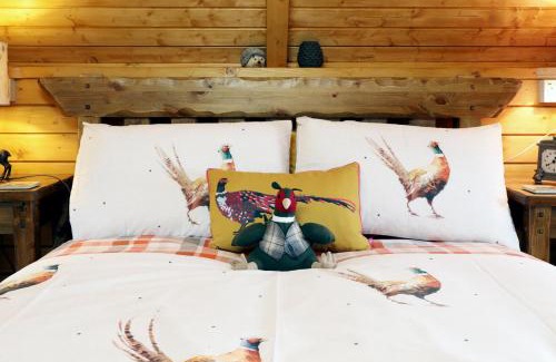 Kirkmichael Cabin | ELSAY MAY Luxury Hot Tub Lodges exclusively for couples over 25yrs and dog friendly