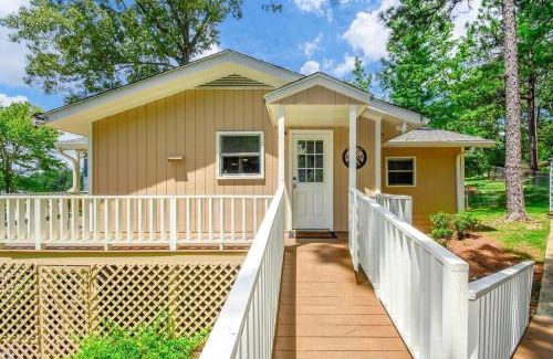 Dadeville House | Elsie Jo's on Lake Martin