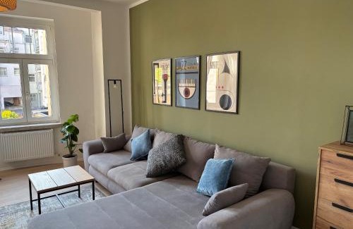 Gera Apartment | Elster 2, 1 OG, Neues Apartment mit 4 Schlafzimmern und Balkon, separates WC, im Zentrum von Gera