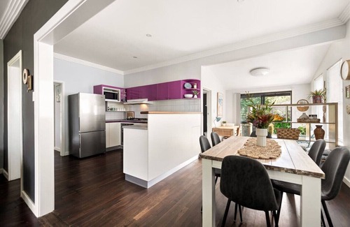 Margaret River House | Elva Garden Cottage | Dog Friendly | Town Central