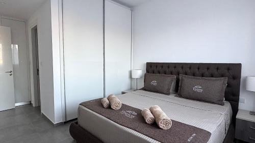 Universal Apartment | Elysia Park Premium