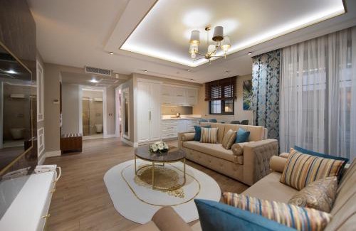 Lara Hotel | Elysium Green Suites