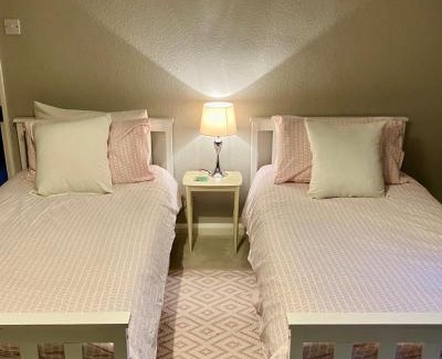 Rothbury House | Elyvale Cottage in the heart of Rothbury