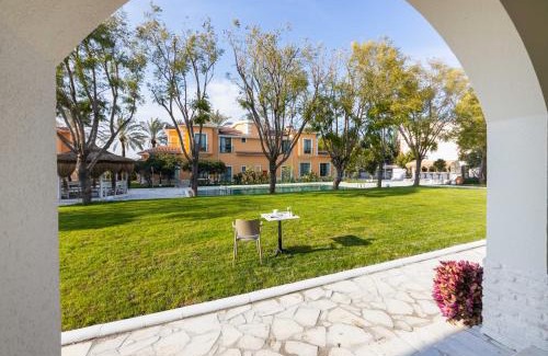 Kepez Hotel | Ema Houses