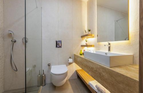 Kepez Hotel | Ema Houses