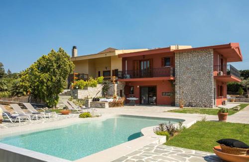 Koskinou House | Emarmene Home with private pool near Rhodes Town & airport