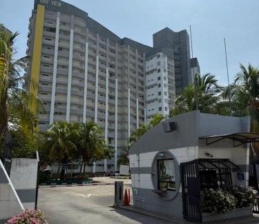 Baharu Apartment | emAs Homestay, Bay View Villas, Port Dickson, Malaysia