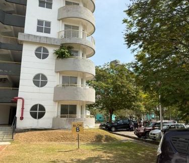 Baharu Apartment | emAs Homestay, Bay View Villas, Port Dickson, Malaysia