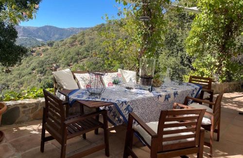 Genalguacil House | Ematejo