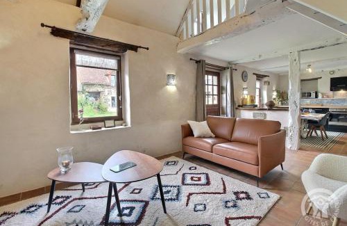 Plourhan House | Embalaba