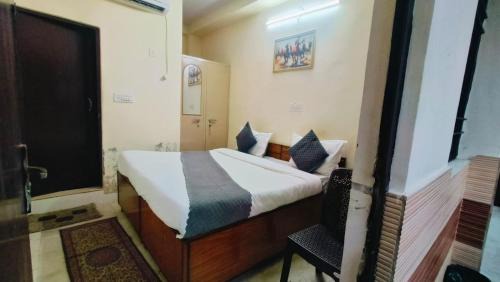 New Delhi Hotel | Embassy Residency - Near Chanakyapuri Embassy Area