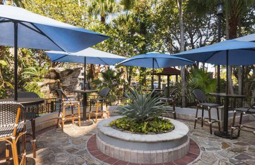 Harbordale Hotel | Embassy Suites by Hilton Fort Lauderdale 17th Street