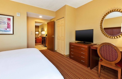 Murfreesboro Hotel | Embassy Suites by Hilton Nashville SE Murfreesboro