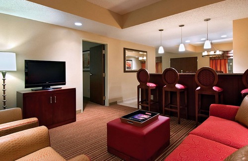 Murfreesboro Hotel | Embassy Suites by Hilton Nashville SE Murfreesboro