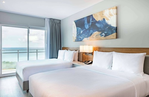 Palm Beach Resort | Embassy Suites By Hilton Aruba Beach Resort