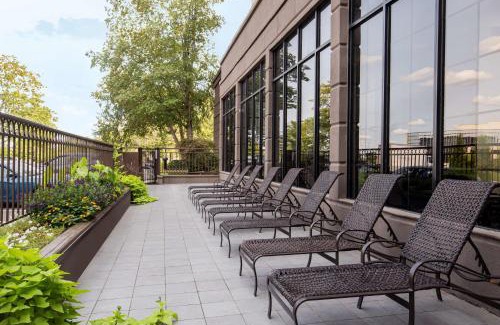 Nashville Hotel | Embassy Suites by Hilton Nashville Airport