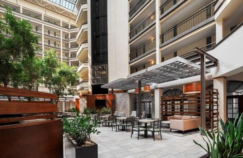 Nashville Hotel | Embassy Suites by Hilton Nashville Airport