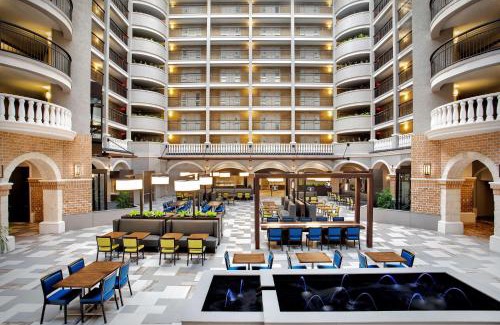 Florida Central Atlantic Coast Hotel | Embassy Suites by Hilton Orlando International Drive Convention Center