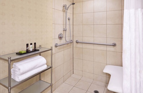 Parsippany Hotel | Embassy Suites by Hilton Parsippany