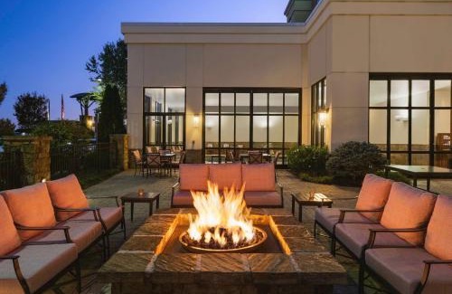 Twin Brook Hotel | Embassy Suites Chattanooga Hamilton Place