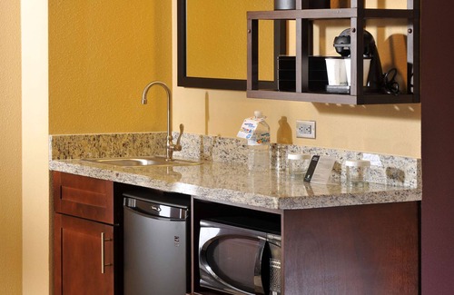 Downtown Des Moines Hotel | Embassy Suites Hotel Des Moines Downtown
