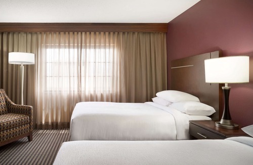 Downtown Des Moines Hotel | Embassy Suites Hotel Des Moines Downtown