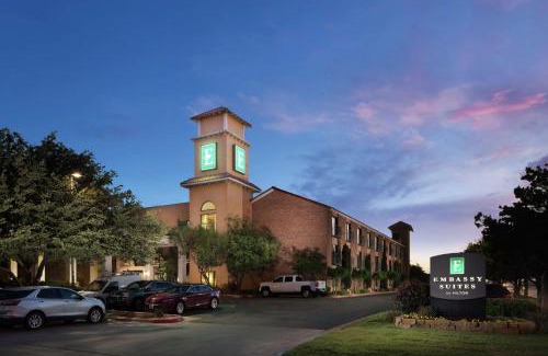 Lubbock Hotel | Embassy Suites Lubbock