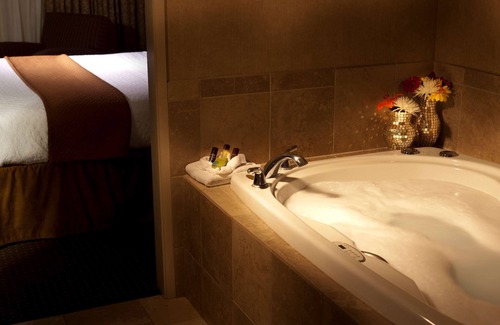 Lubbock Hotel | Embassy Suites Lubbock