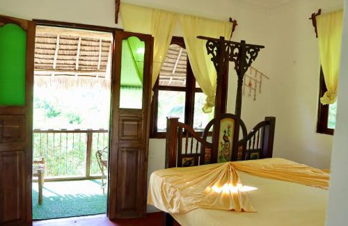 Mkunguni Hotel | Embe Lodge