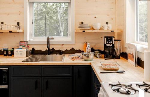 Chugiak House | Embrace Nature in this Secluded Cabin in Anchorage, Alaska